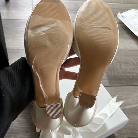 Bridal shoes. Size 8 - Picture 5 of 6